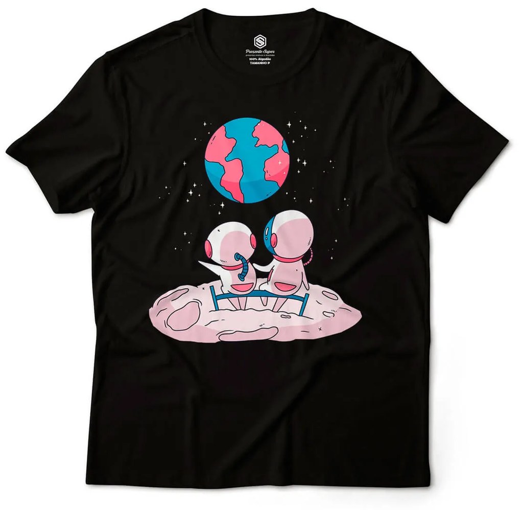 Camiseta Unissex Casal Astronauta na Lua - Azul Marinho - GG