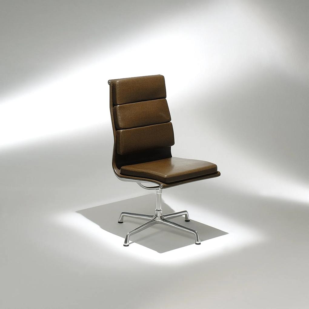 Cadeira EA209 Soft Alumínio Studio Mais Design by Charles e Ray Eames