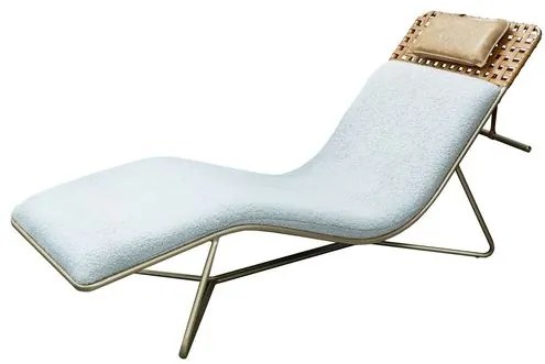 Chaise Vanguard Estofado Tecido Boucle Cinza e Detalhe Courino Caramelo e Almofada com Estrutura Aco Gold 175 cm - 72655 Sun House