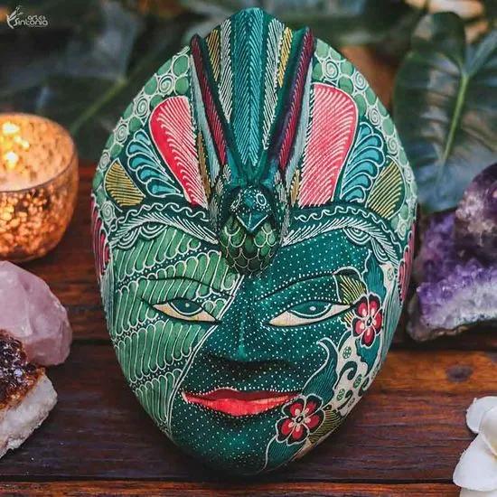 Máscara Batik Decorativa 22cm