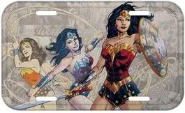 Placa de Metal Mulher Maravilha Fases DC Comics