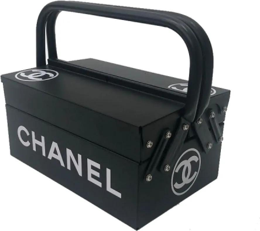 Caixa de ferramentas Chanel