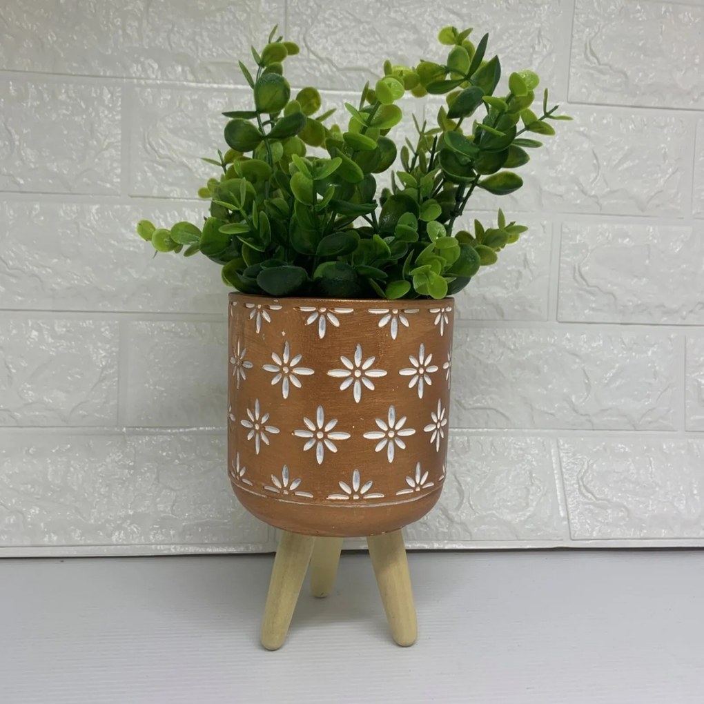 Vaso cimento rose gold  tripé de madeira, com planta