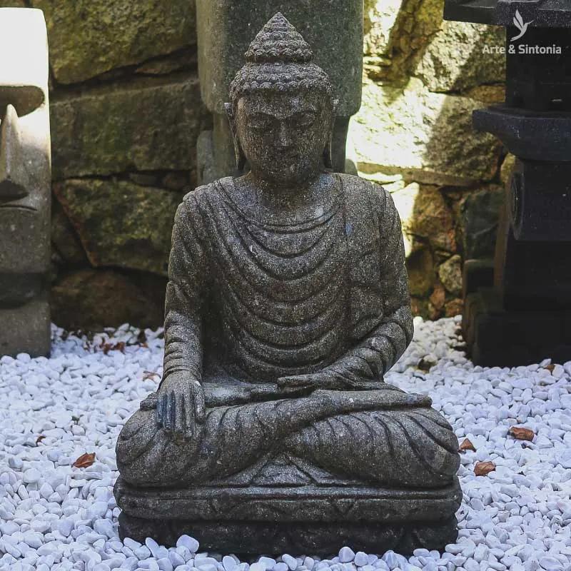 Buda Thai em Pedra Vulcânica