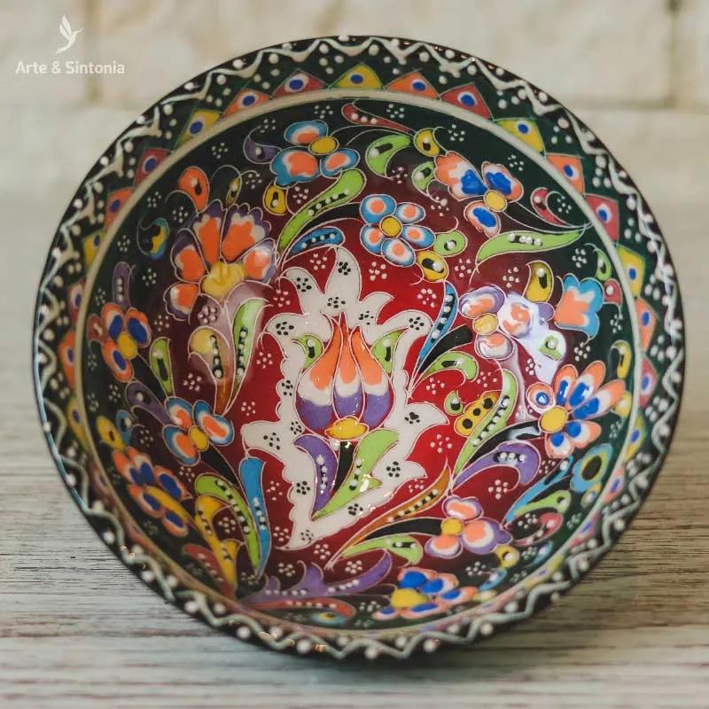 Tigela Turca em Cerâmica Relevo