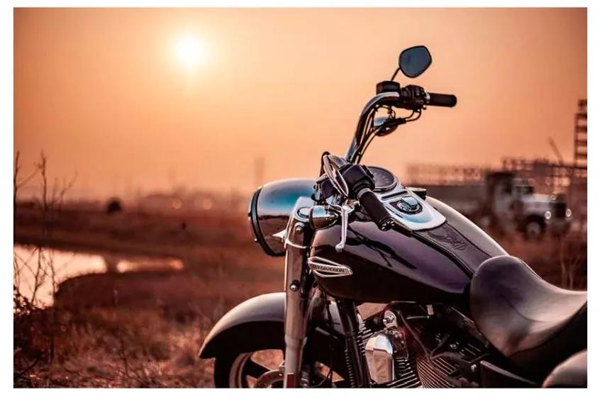 Quadro Decorativo Moto Harley na Estrada - KF 46739 40x60 (Moldura 520)