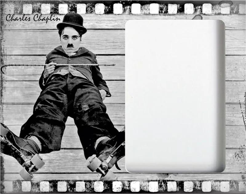 Porta-Retrato Chaplin Preto e Branco em MDF - 24x19 cm