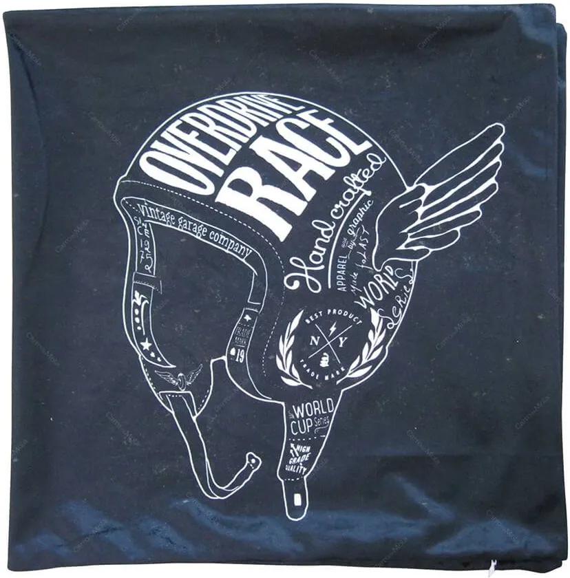 Capa para Almofada Dark Helme With Wings Preto em Poliester - Urban
