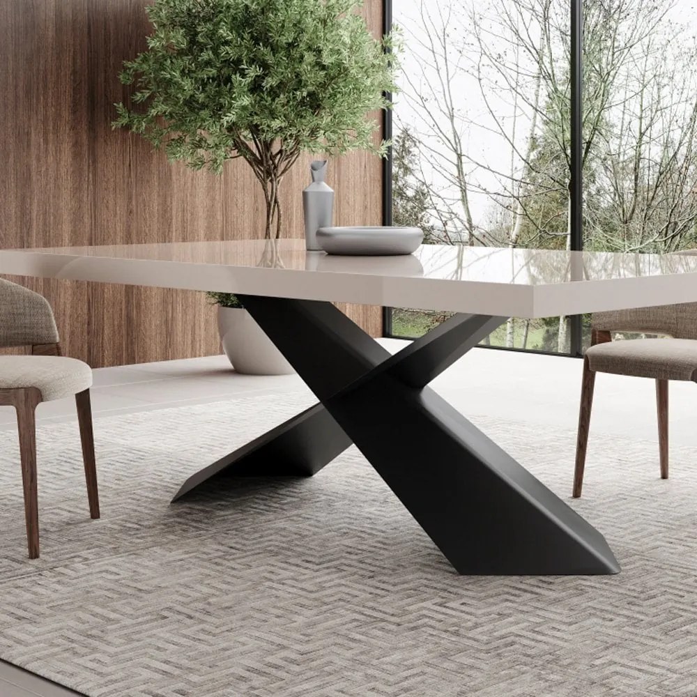 Mesa de Jantar Kaisa Retangular Tampo em Vidro Base em Metal Design Contemporâneo