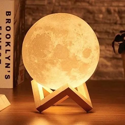 Luminária Lua Cheia 3D (15cm)