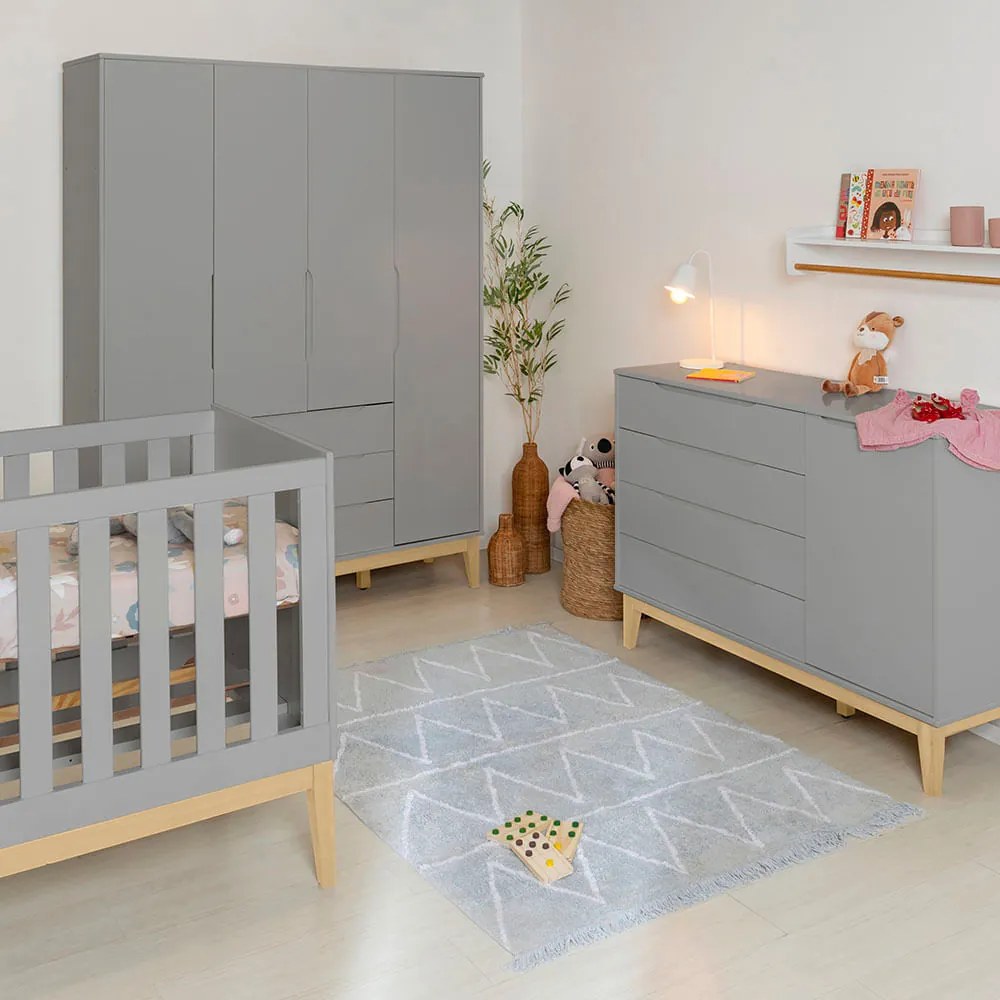 Kit Quarto Infantil com Pés Square Natural - Cômoda Elfe 4 Gavetas e 1 Porta + Guarda-Roupa Elfe + Berço Mini Cama Noah - Cinza Fosco