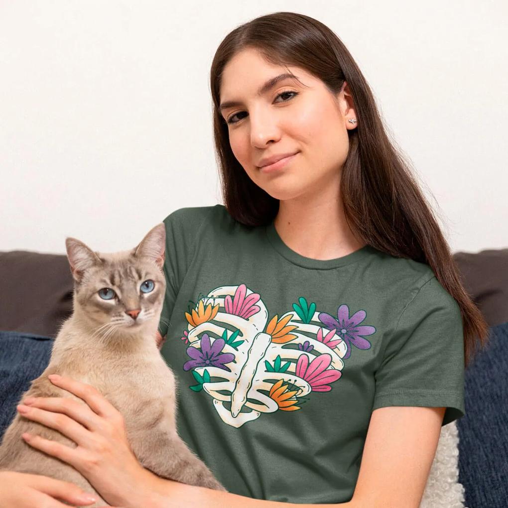Camiseta Feminina Baby Look Coração Caveira Florida - Verde Musgo - G