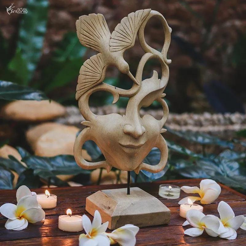 Máscara Abstrata Hibiscus Wood 28cm | Bali