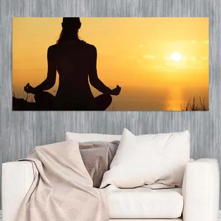 Painel Fotográfico Mulher Meditando Ao Pôr Do Sol