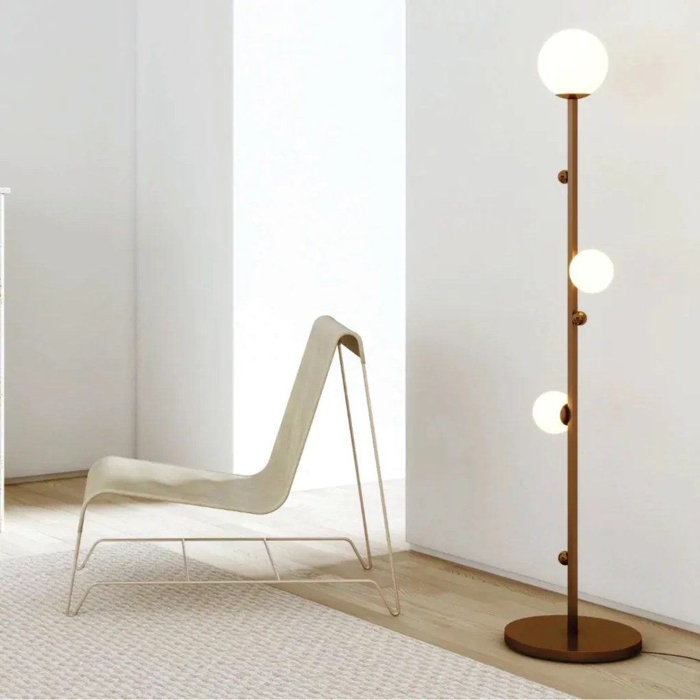 Luminária De Chão Graça 16X78X16Cm 03Xg9 Globo 12Cm - Usina 90031/3 (PT / CB-P - Preto Texturizado / Cobre Brilho Polido, Ambar)