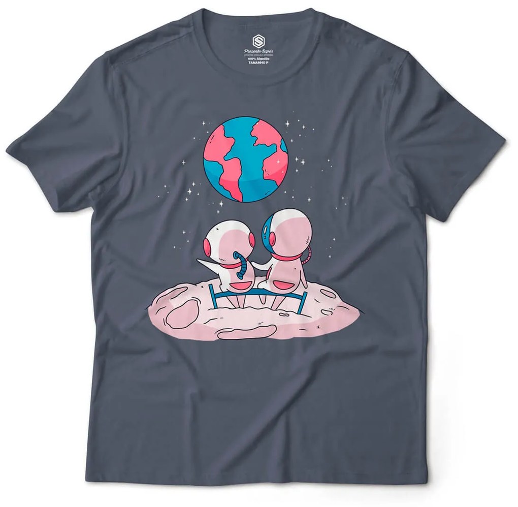 Camiseta Unissex Casal Astronauta na Lua - Cinza Chumbo - G