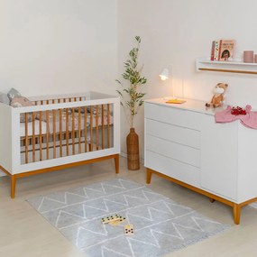 Kit Quarto Infantil com Pés Square Mel - Cômoda Elfe 4 Gavetas e 1 Porta + Berço Mini Cama Noah Wood - Branco Fosco