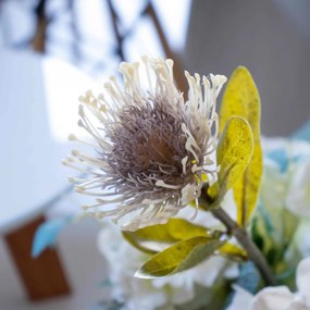 Haste de Flor Artificial Protea Creme Outono 41 cm - D'Rossi