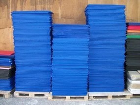 4 Colchonetes Gin�Stica, Academia 100 X 60 X 3 - D33 (Azul)